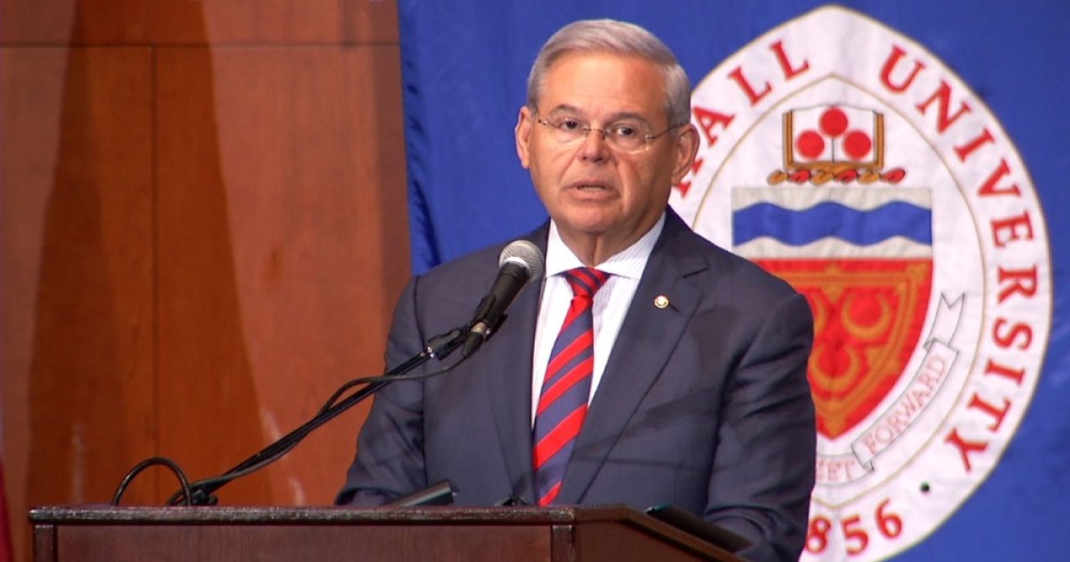 Democratic Senators Fire Back at Iran for Retaliation Threat Over Sanctions Renewal