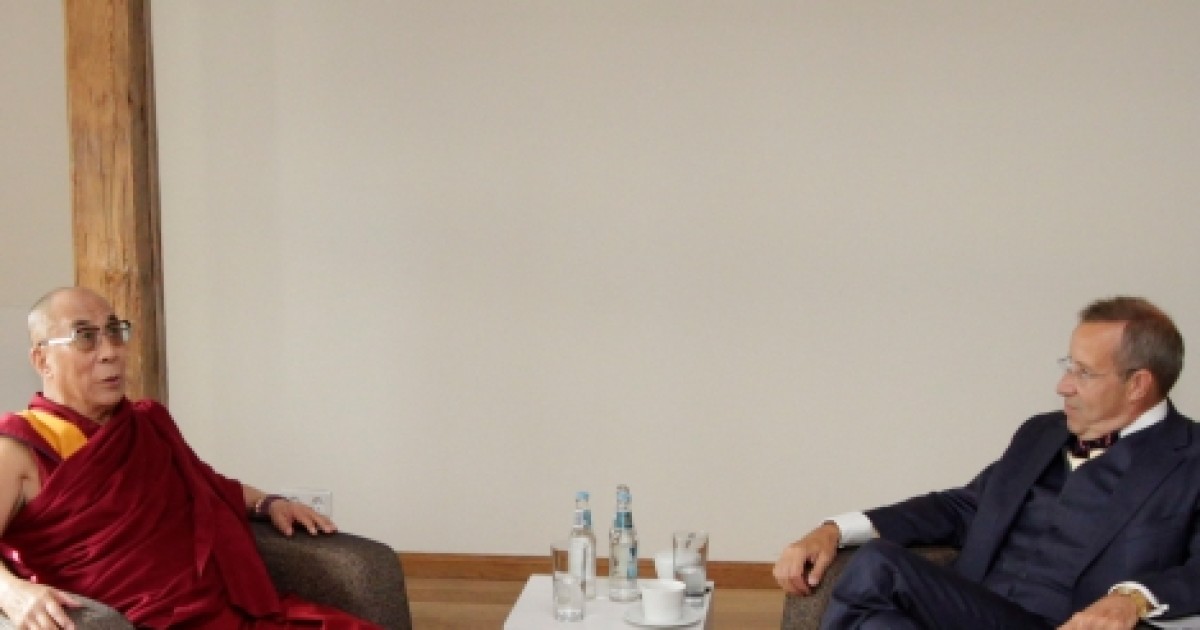 Estonia's President Meets with the Dalai Lama