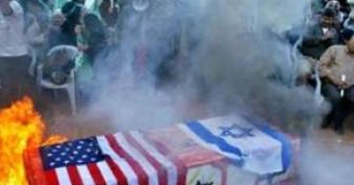 Kristol Podcast: The Petraeus Case, Hamas Attacks Israel