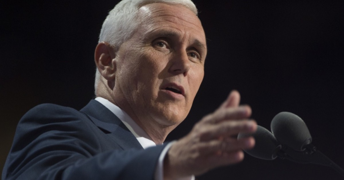 Pence Speaks at Invitation of Trump Antagonist Mike Lee
