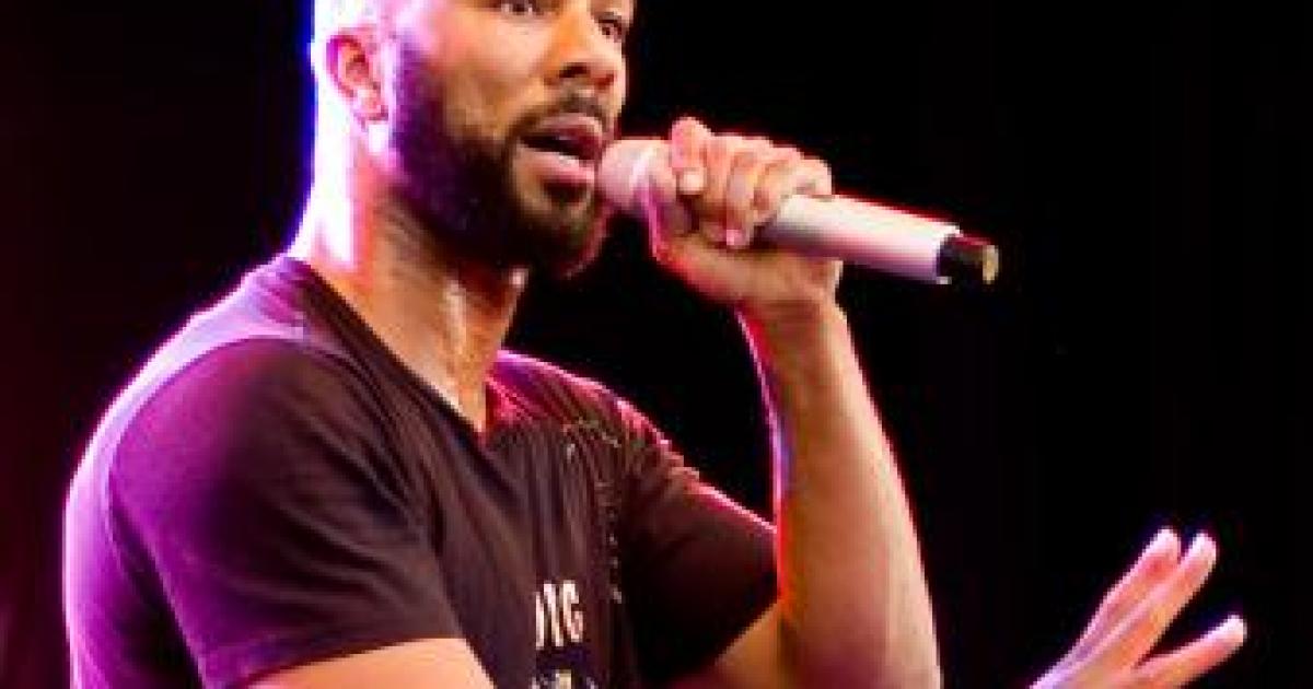 Behind the Controversy Over Rapper Common's Invitation to the White House