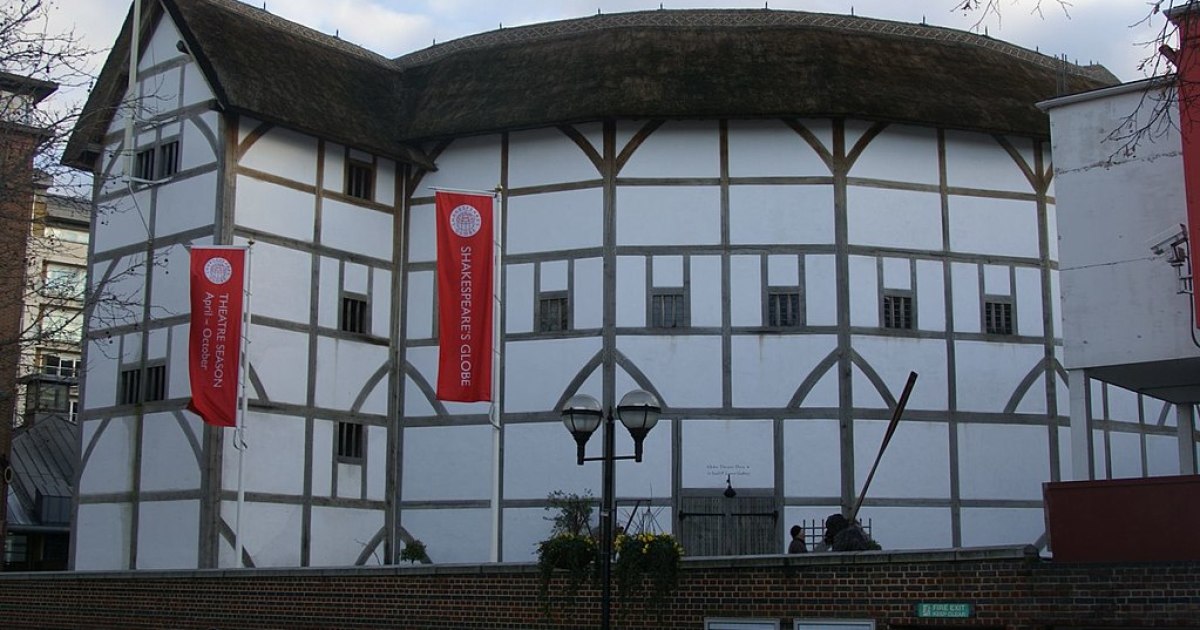 Prufrock: Globe Theatre Goes Full SJW, the Mystery of ‘American Gothic,’ and the Genius of Heinrich Heine