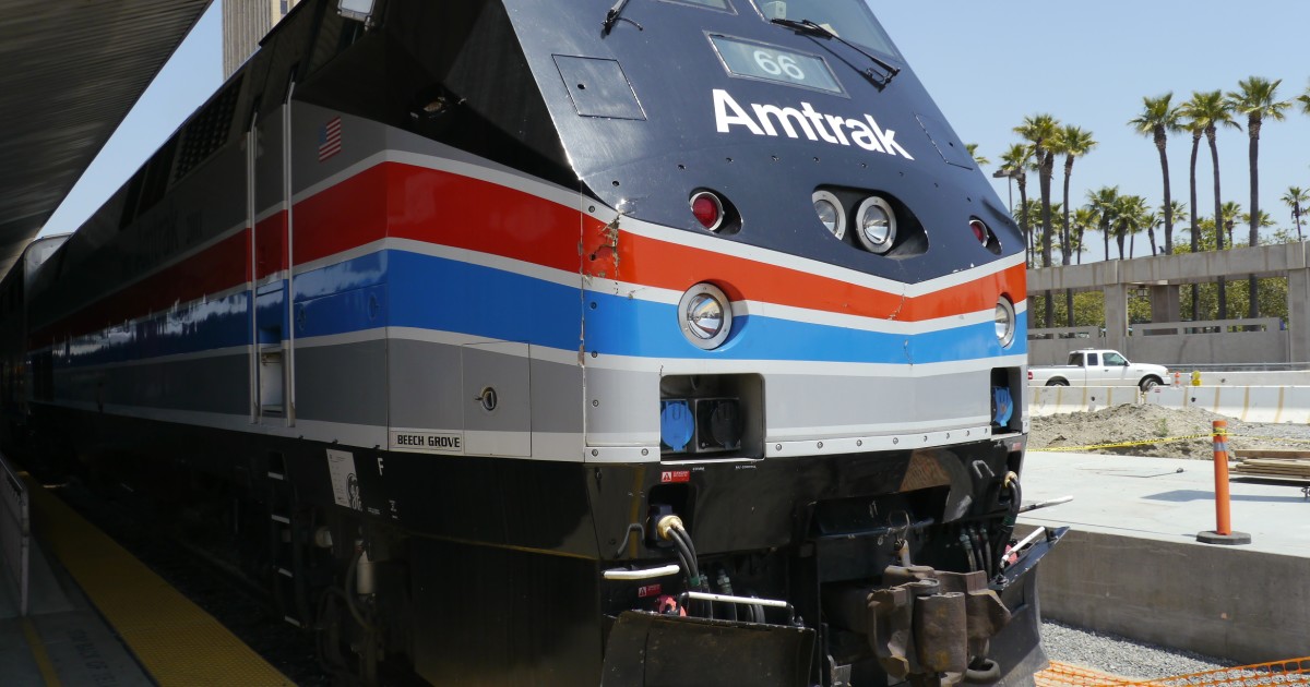 Amtrak's Police Chief Chose Boyfriend For Terror Contract