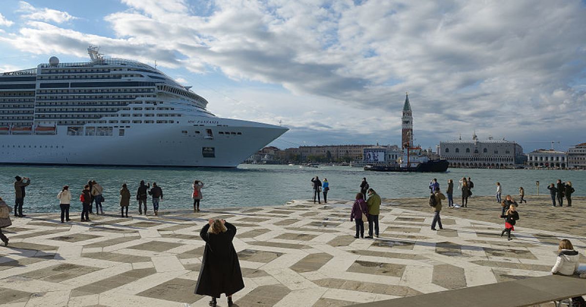 Prufrock: How Edward Snowden Escaped, a History of Paper Money, and Venice without Venetians
