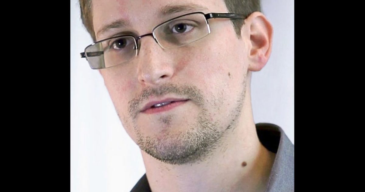 Edward Snowden, Non-Martyr