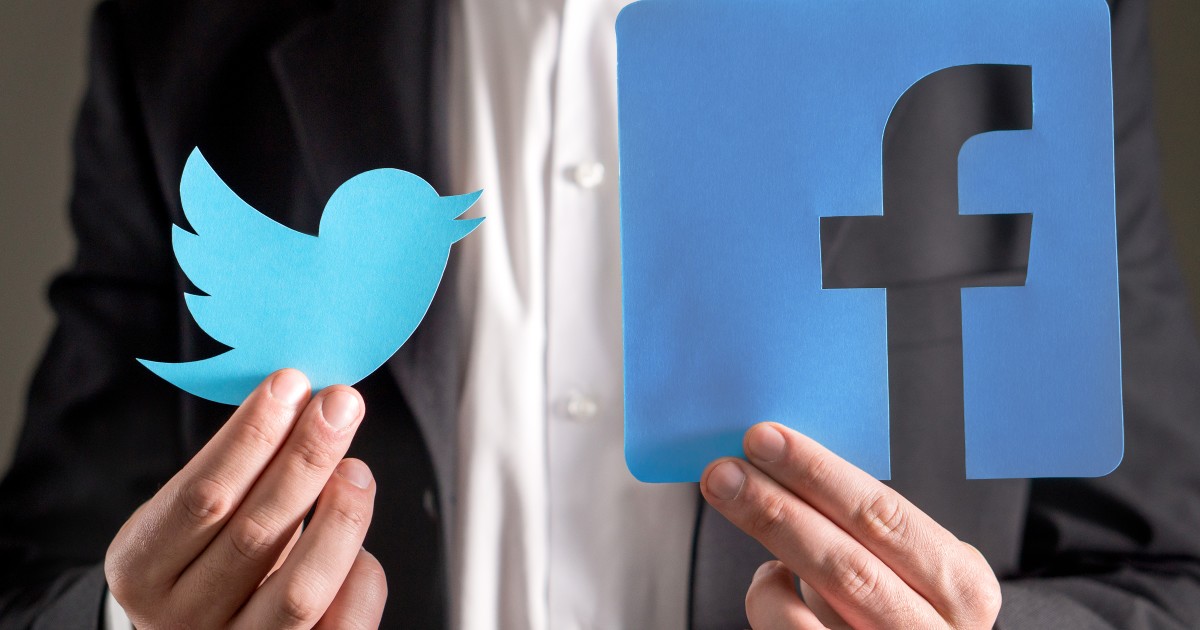 A Political Social Media Bubble?