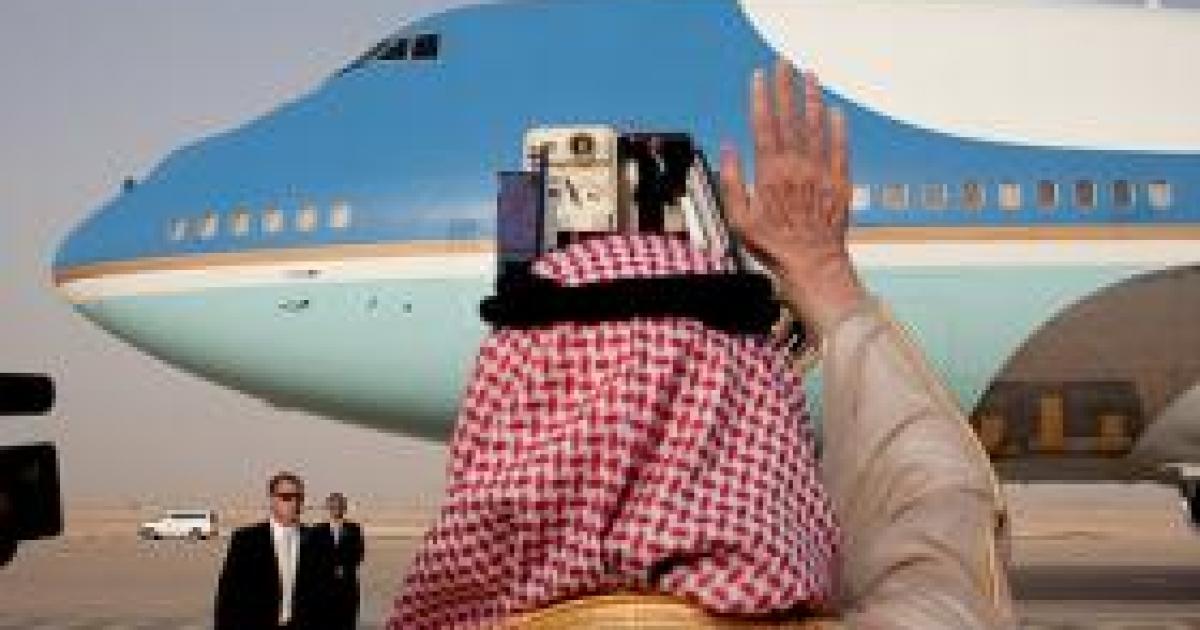Obama Welcomes Saudi King to Town