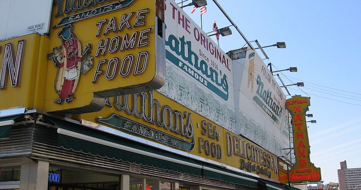 Prufrock: America's Unknown Militias, a History of the Hot Dog, and a Defense of Prozac