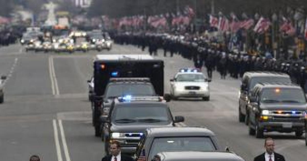 Secret Service Requires Female Agents to Meet Lower Physical Strength Standards Than Male Agents