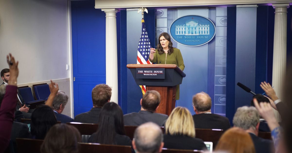 Our Self-Obsessed, Parochial Press Corps