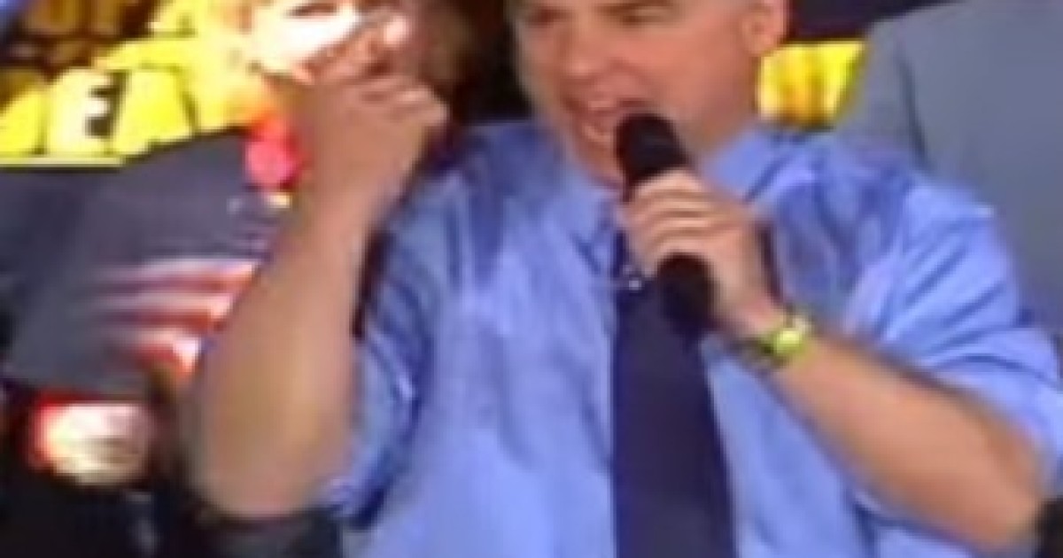 Howard Dean's Old Campaign Org Encourages Liz Warren to Run