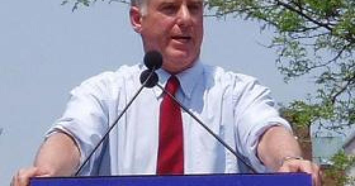 Howard Dean on Tea Party: 'Last Gasp of the 55-Year-Old Generation'
