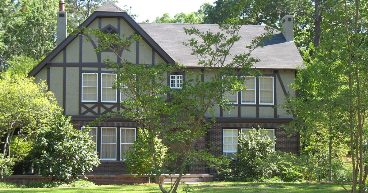 Prufrock: Why Eudora Welty Hated AC, Gala’s Strange Life, and a Literary Con Artist in LA