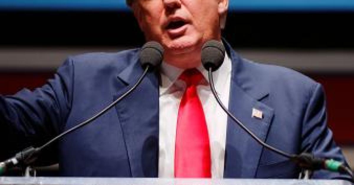 Trump Defiant at GOP Debate