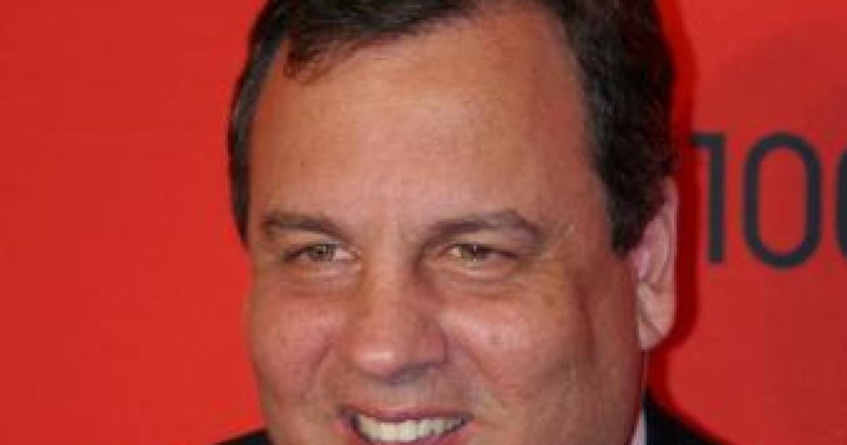 Christie Goes After Rubio on Immigration