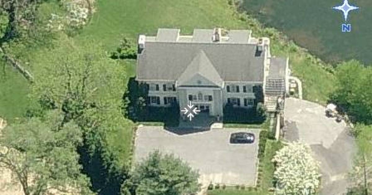 Biden Calls Himself 'Middle Class Joe,' Owns Mansion