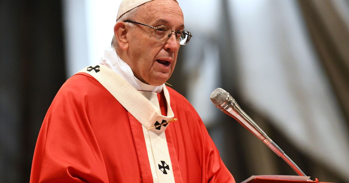 Fact Check: Did Pope Francis Reportedly Tell a Gay Man 'God Made You Like This'?