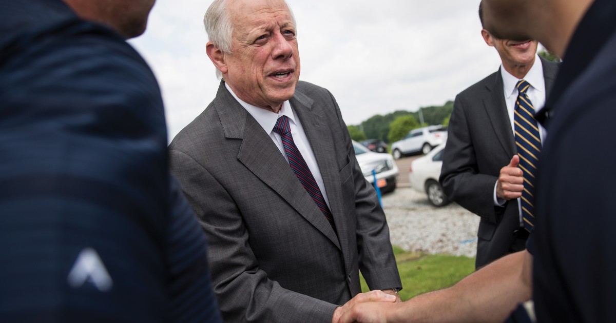 Can Phil Bredesen Pull Off the Upset in Tennessee?