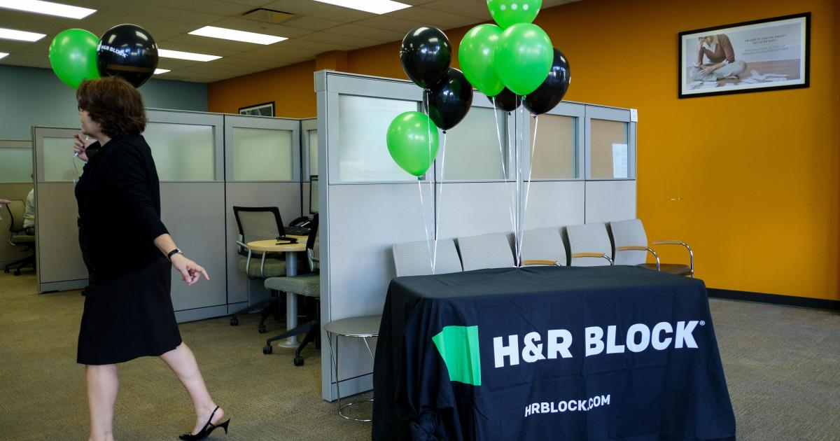 Trump vs. H&R Block
