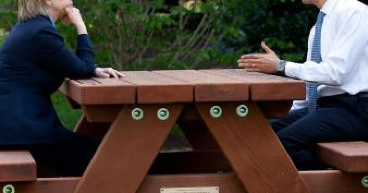 Clinton Takes Tough Shot at Obama