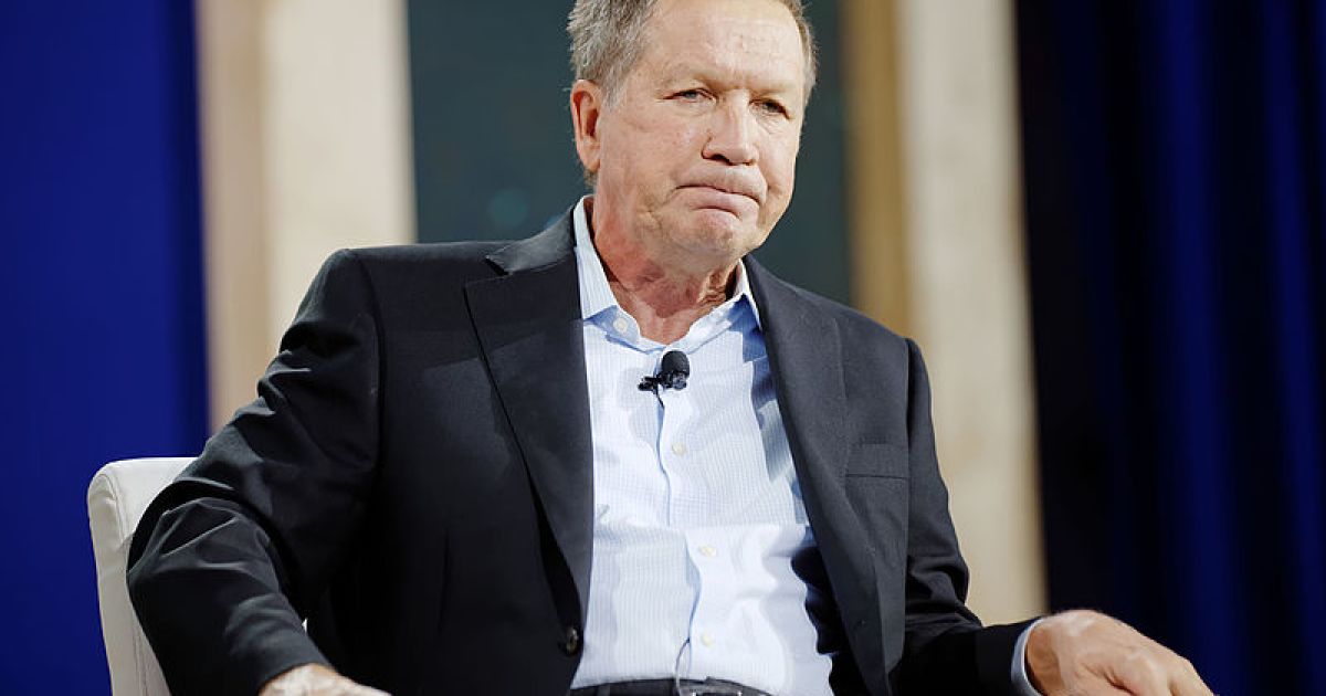 Hayes: In New Hampshire, Can Kasich Kill 'Em With Kindness?