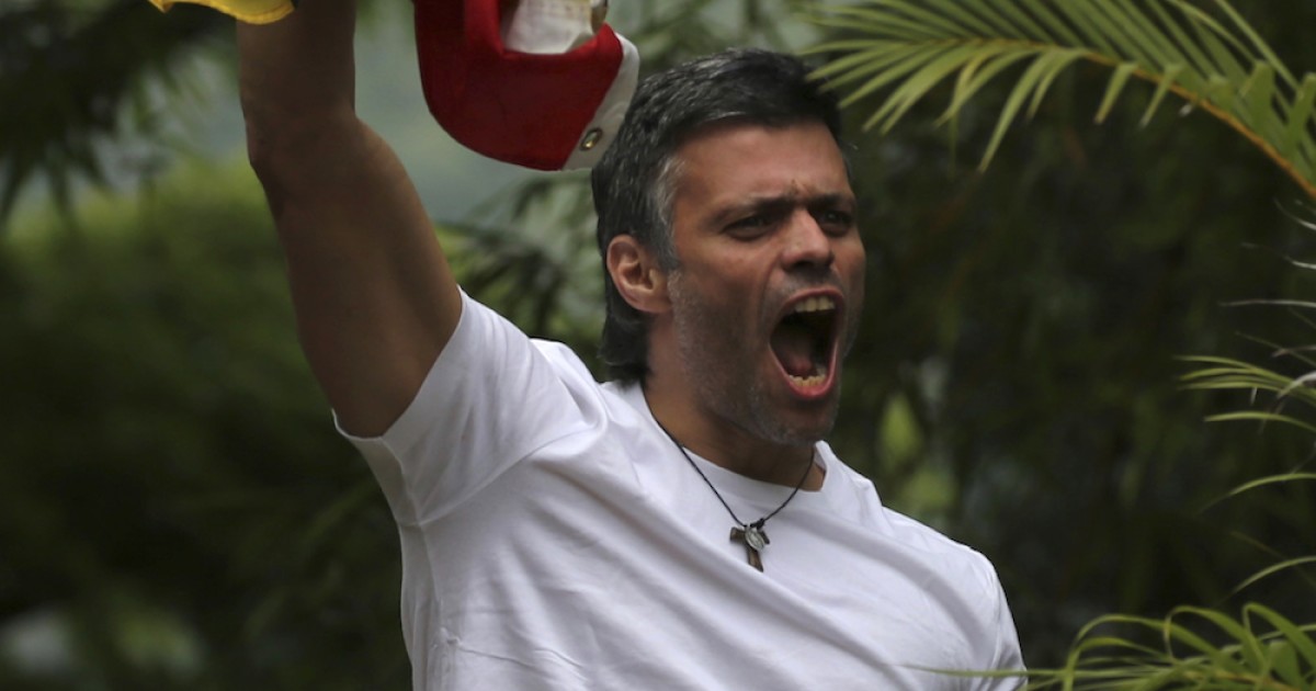 Leopoldo Lopez Vows to Carry On After Release From Venezuela Prison