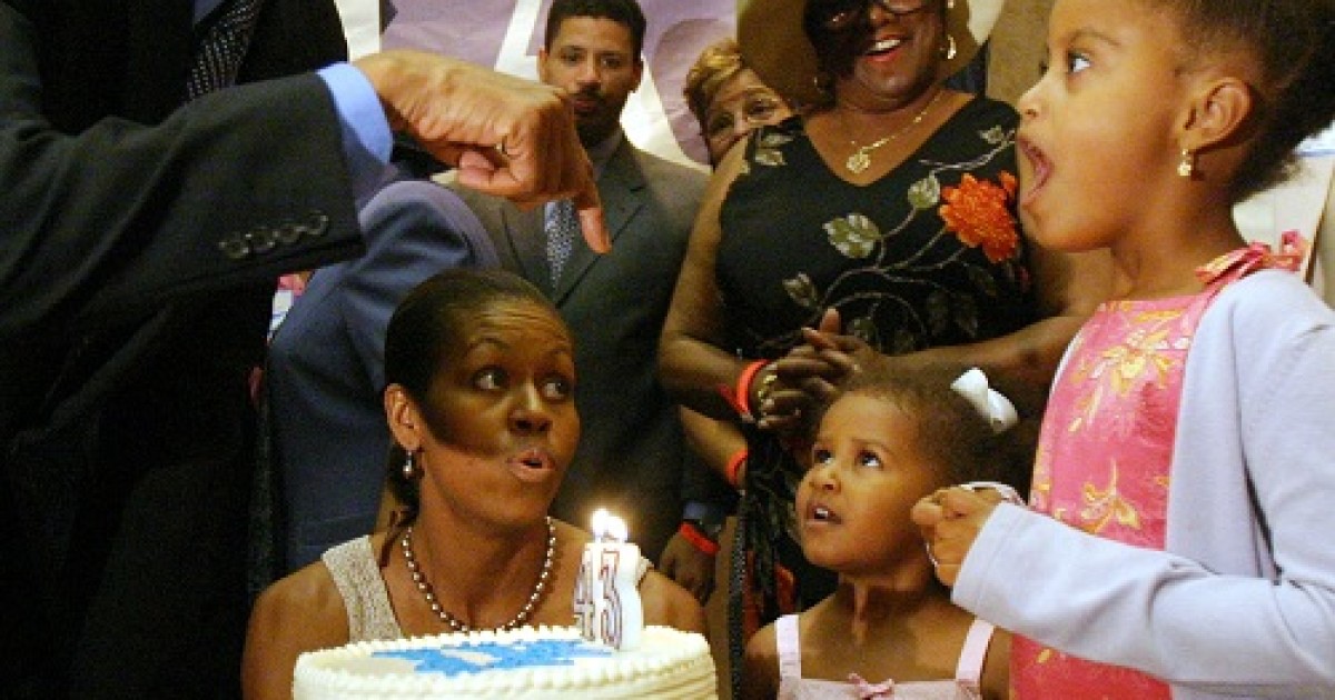 Obama Fundraises Off 'Cute' Family Picture
