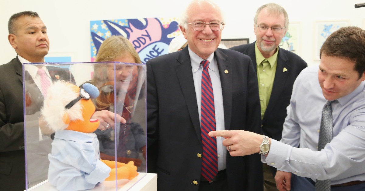 Family Ties No Help for Levi Sanders in New Hampshire