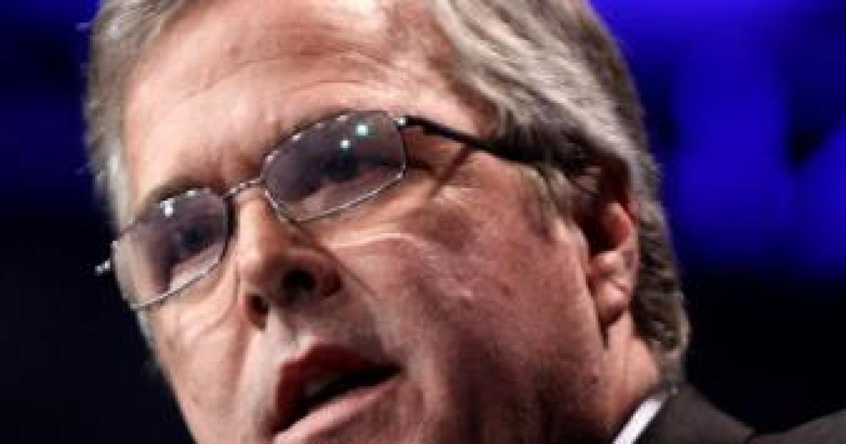 Bush-Walker Dispute Catches Fire Over Iran Nuclear Deal