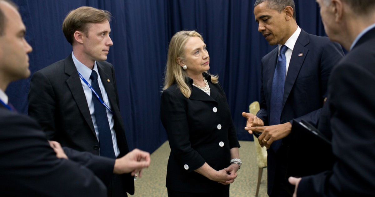 Clinton Camp: Mention Israel to Donors, But Not During Public Events