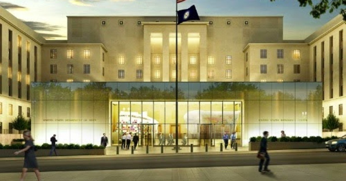 Kerry Presides Over Groundbreaking at Museum of U.S. Diplomacy