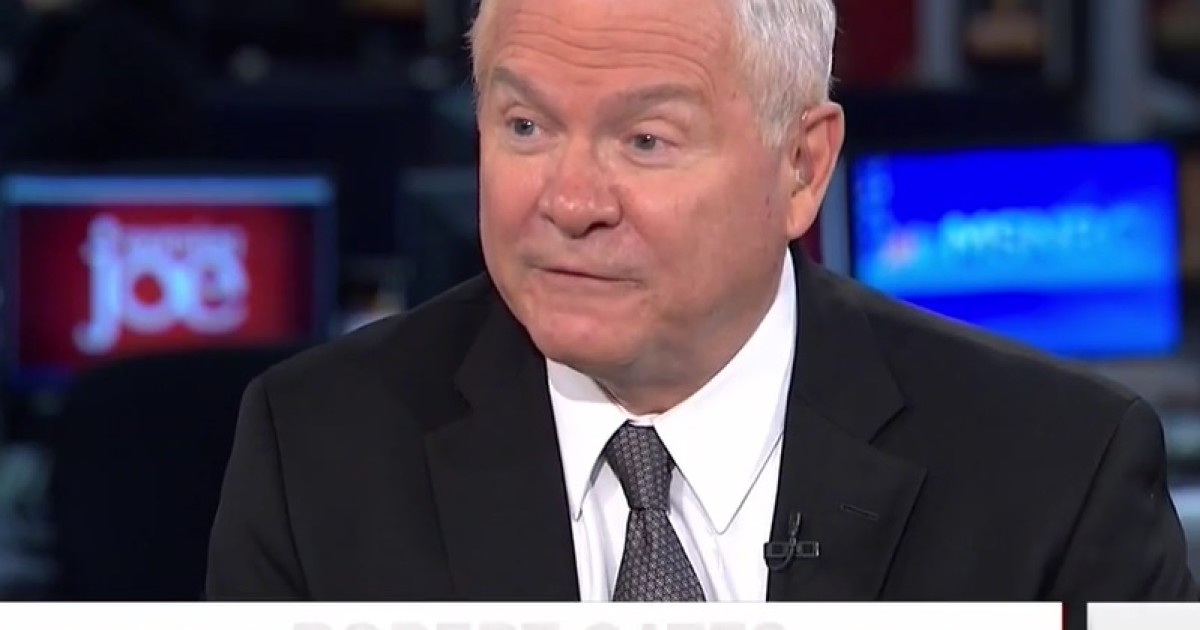 Gates: Obama Has 'Centralized Power' More than Any Other President