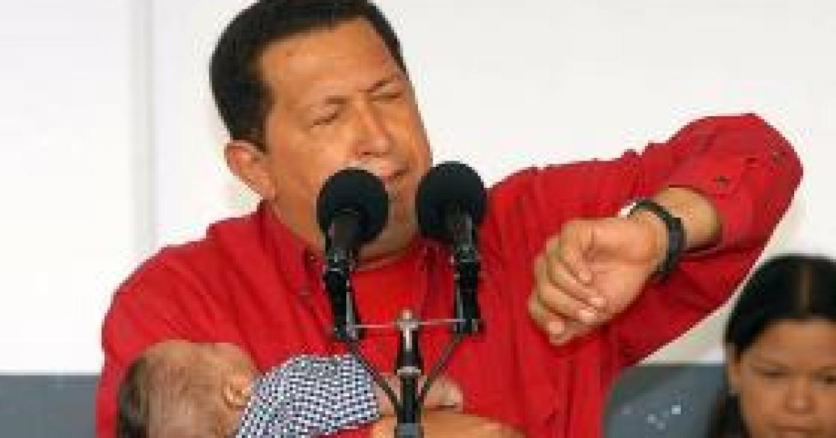 Chávez Builds His Own Revolutionary Guards