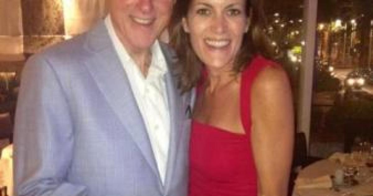 Hillary Hires Coke Marketing Exec Who Claimed to Be 'Blood Brothers' With Bill