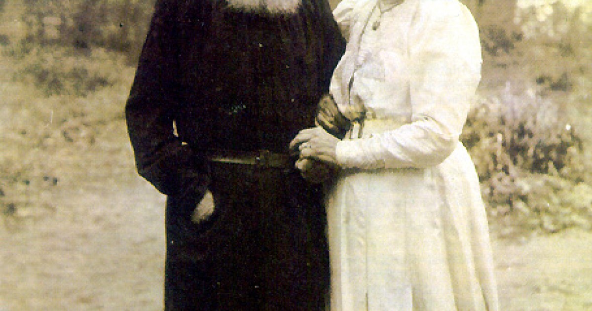 Prufrock: Tolstoy's Hypocrisy, Spain's Three-Hour Lunches, and Remembering Britain's Talking Mongoose