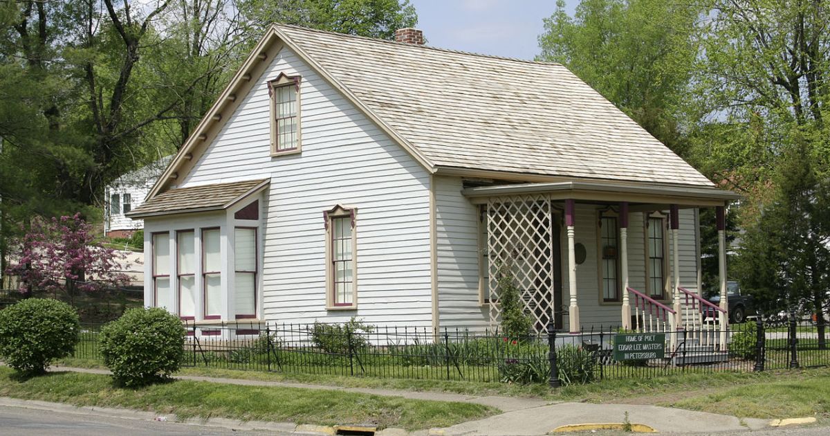 Prufrock: Eliot's Marriage, the Literary Midwest, and Evelyn Waugh's 'Sword of Honour' Trilogy