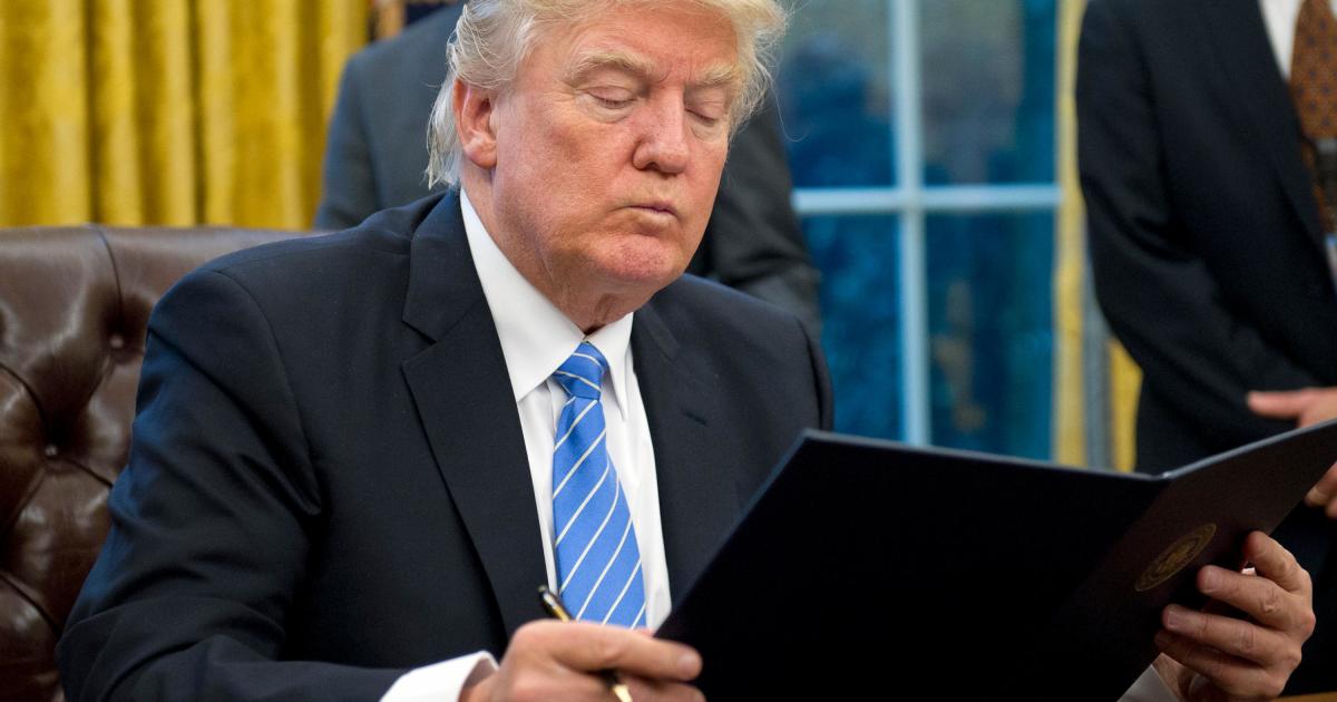 Chris Matthews: What Should Trump Read?