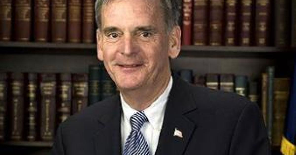 Romney Picks Up Endorsements in New Hampshire, Florida
