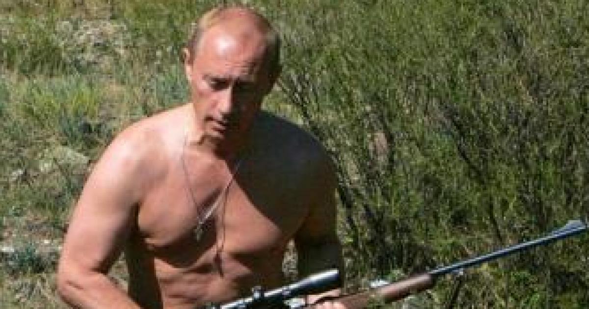 Fact Check: Did Putin Put Out An Arrest Warrant for George Soros 'Dead or Alive'?