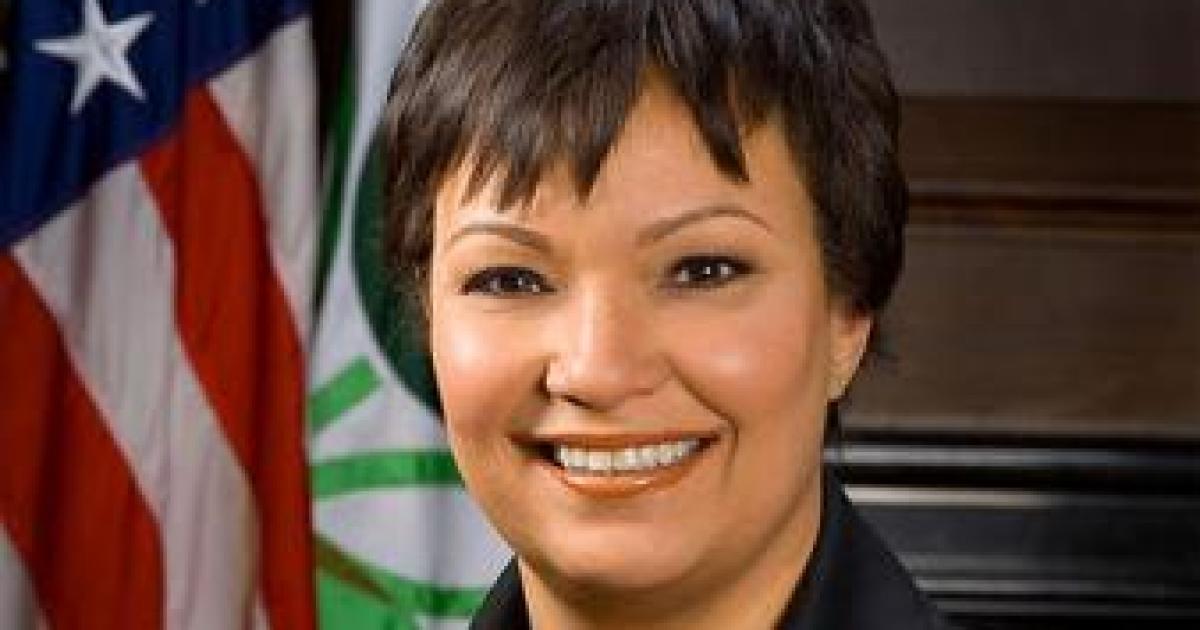 Congressmen Confront EPA Administrator Lisa Jackson Over Use of Alias 'Richard Windsor'