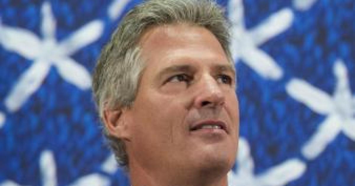 After Hitting Shaheen on Immigration, Brown Closes Gap in New Hampshire