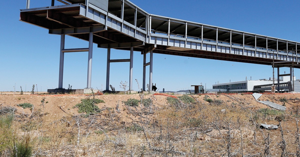 Infrastructure and Infra Dig Structures
