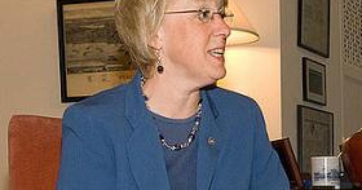 Poll: Murray 44, Rossi 40