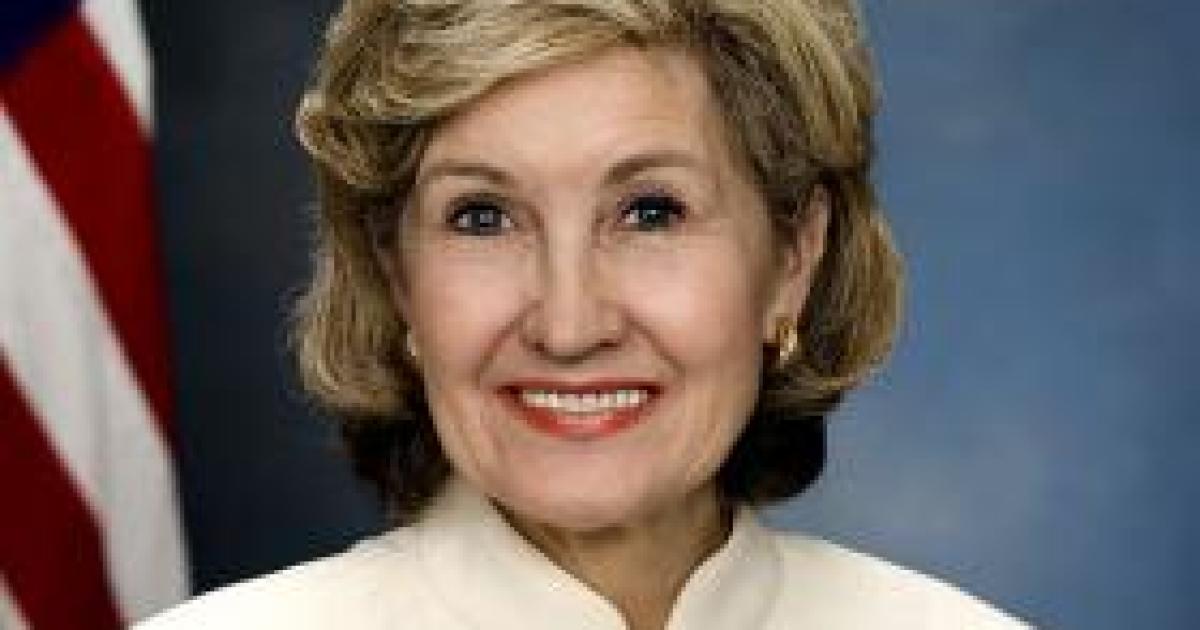 Kay Bailey Hutchison to Stay in the Senate