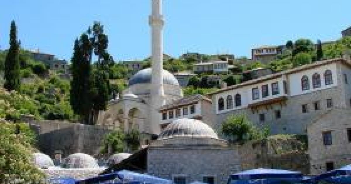 Serbian Icons Tarnished