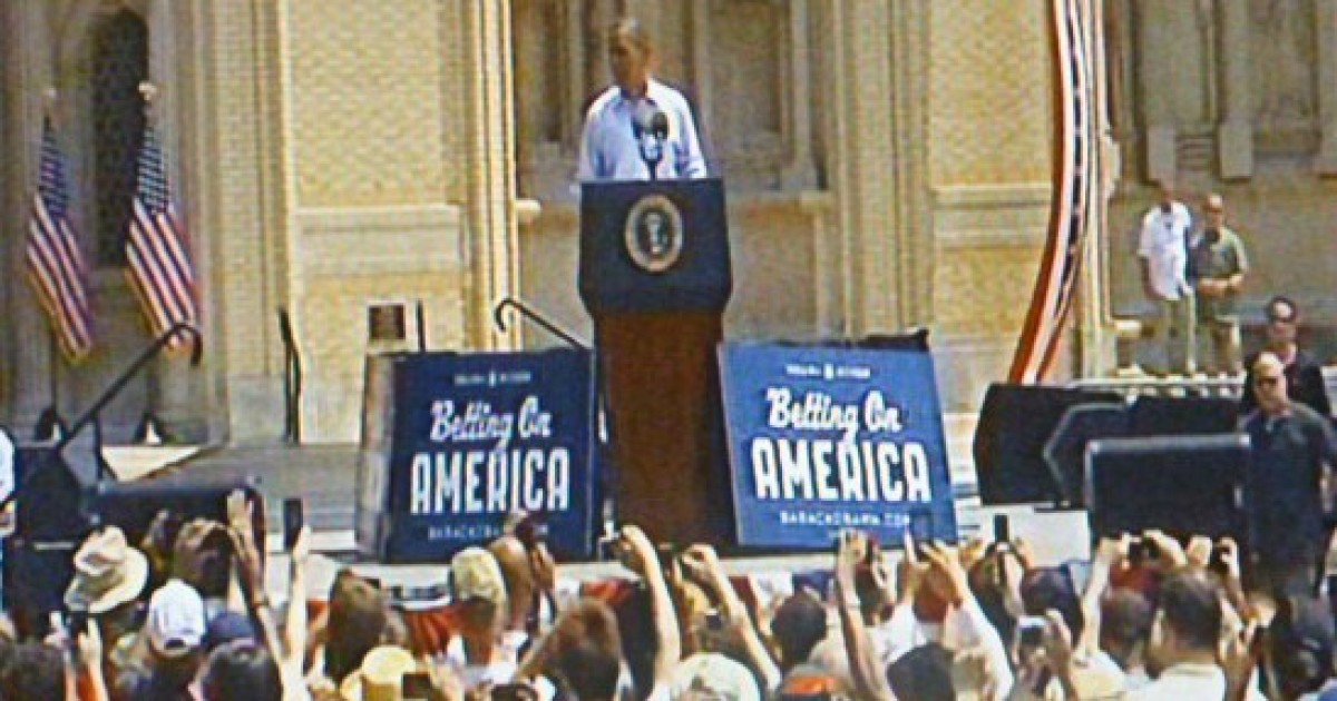 Obama Campaigns With Presidential Seal