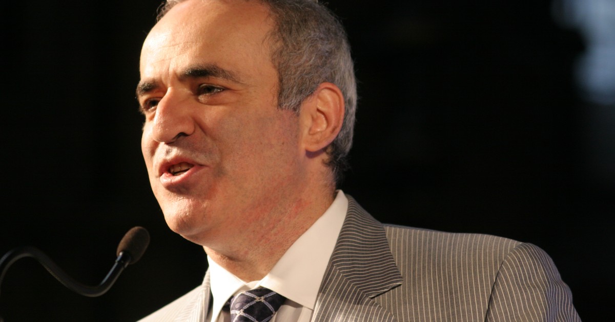 Kasparov: 'Trump Represents the Worst' of a Great City