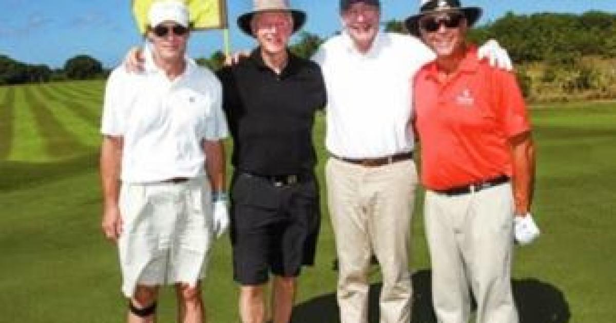 Clintons' New Year's Vacation in Dominican Republic Costs Taxpayers $104K