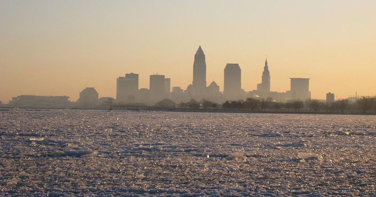Afternoon Links: Hike Lake Erie, Doubting #MeToo, and Always Install Updates