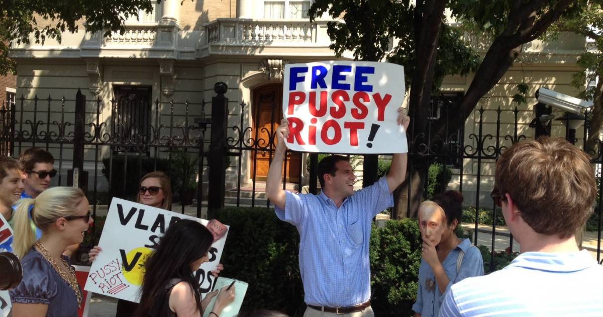 Free 'Pussy Riot' Protest in Washington